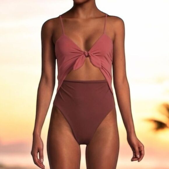NWT Veronica Beard Aniston Swimsuit size XSmall - Picture 1 of 7